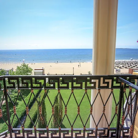 Imperial Palace 4* Slăntjev Brjag