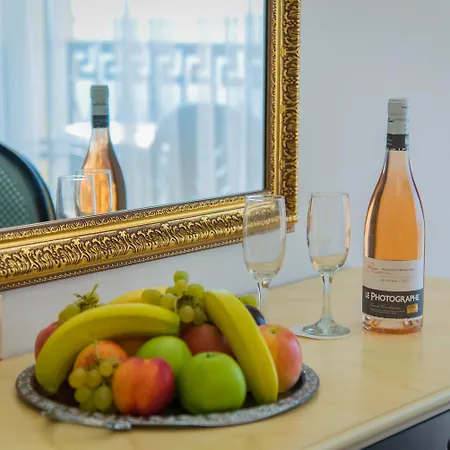 Отель Imperial Palace 4*