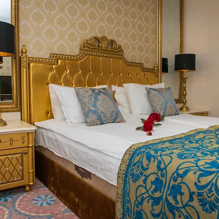 Отель Imperial Palace 4*