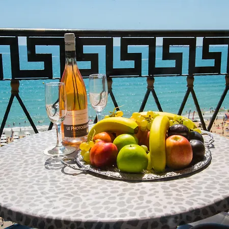 מלון Imperial Palace 4*