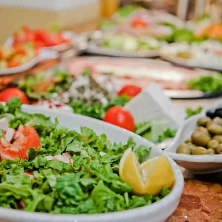 Imperial Palace סאני ביץ'