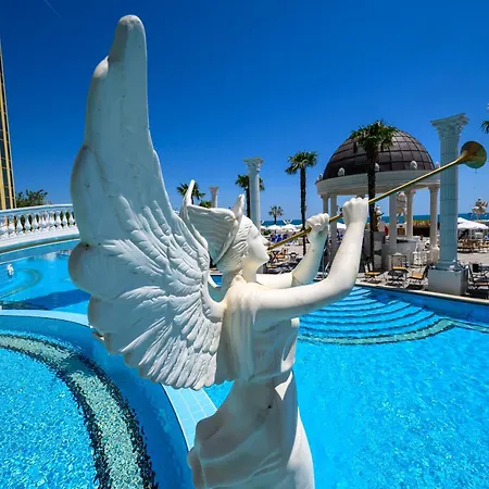 מלון Imperial Palace 4*