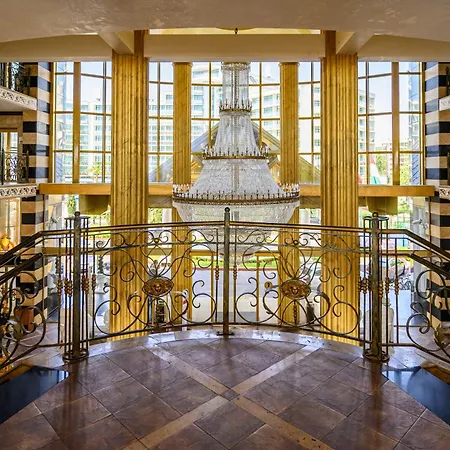 Imperial Palace Hotel