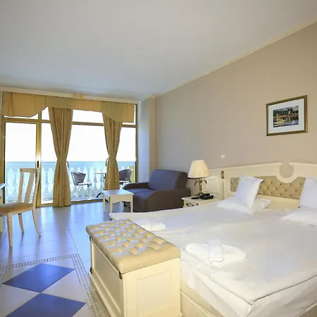 Hotel Imperial Palace