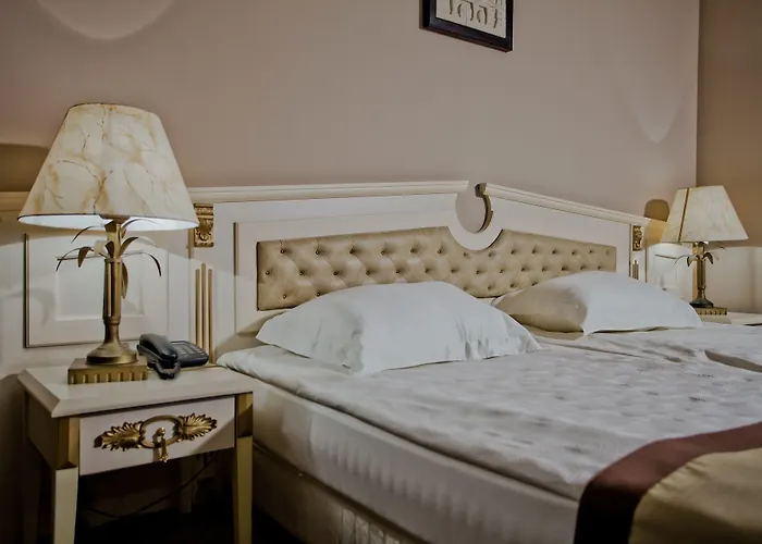 Hotel Imperial Palace