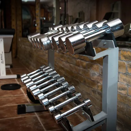 酒店 Imperial Palace 4*