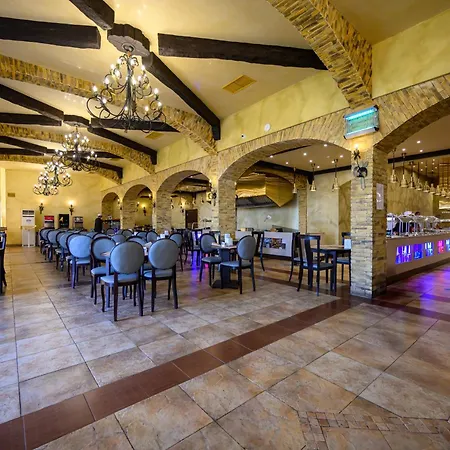 מלון Imperial Palace סאני ביץ'