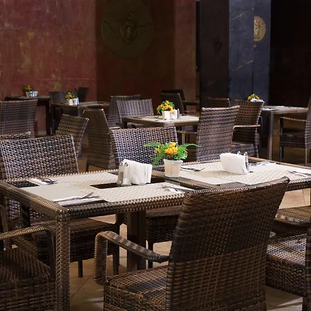 Imperial Palace 酒店