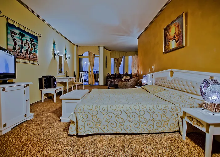 Imperial Palace סאני ביץ'