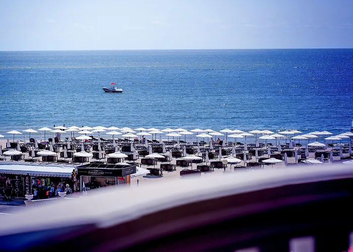 מלון Imperial Palace